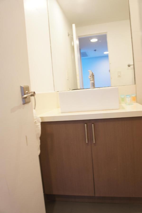 Castle 835 Oceanview Studio On Beach With Pool, Gym, Bars, And Free Parking Miami Beach Dış mekan fotoğraf