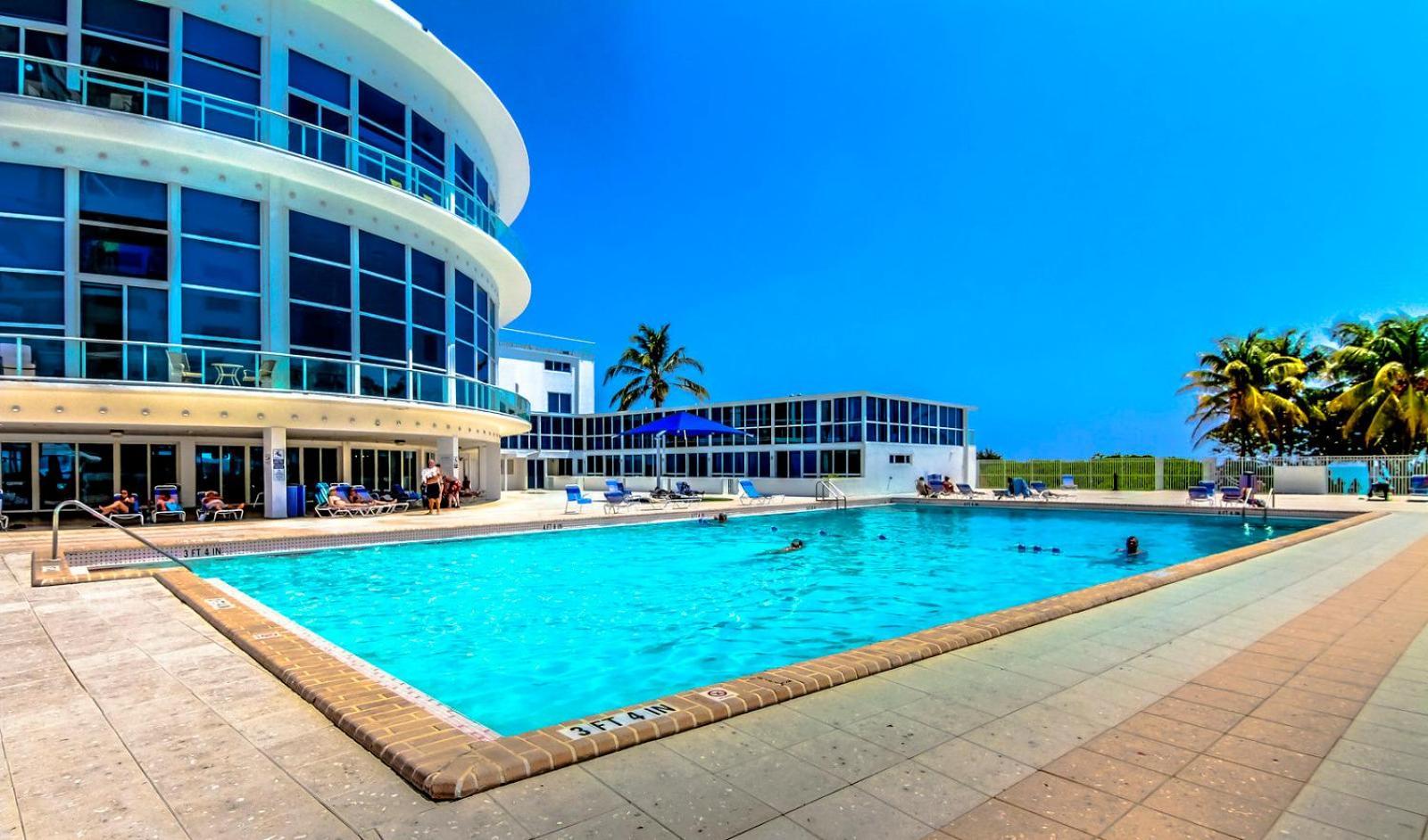 Castle 835 Oceanview Studio On Beach With Pool, Gym, Bars, And Free Parking Miami Beach Dış mekan fotoğraf